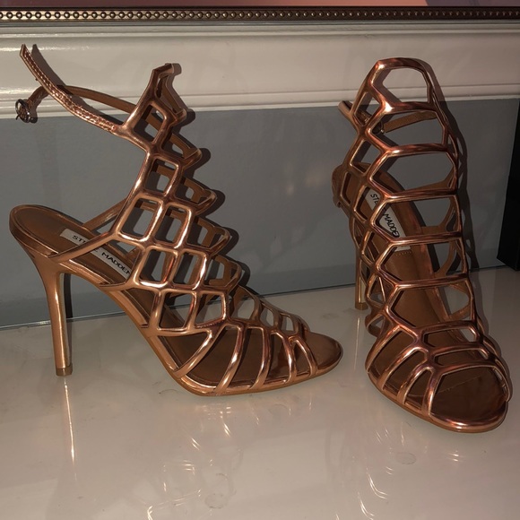 Steve Madden Rose Gold Heels - Picture 3 of 3
